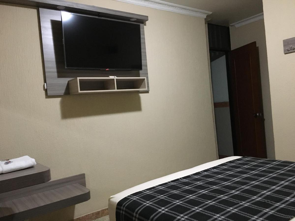 Hotel Don Juan Buga Extérieur photo
