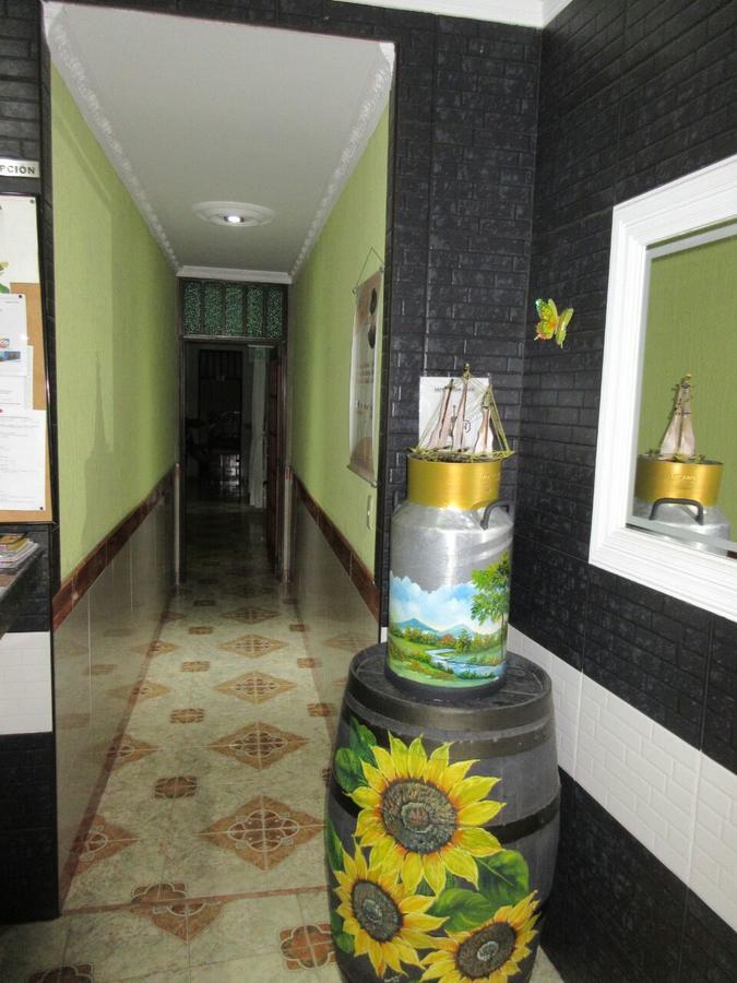 Hotel Don Juan Buga Extérieur photo
