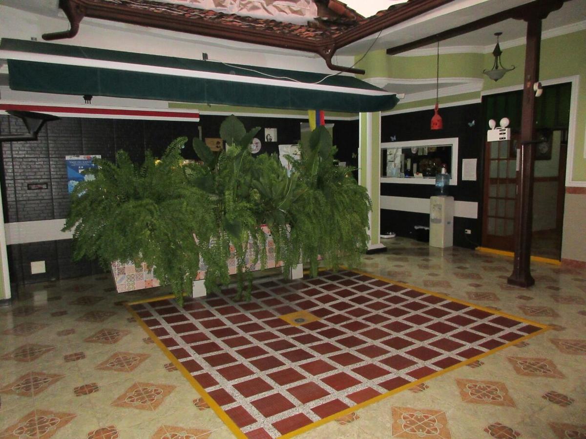 Hotel Don Juan Buga Extérieur photo